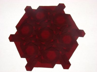 Open back Hexagone Twist (Gjerde)
Tant, 35x35 cm
