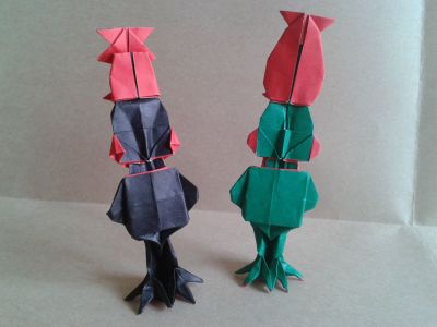 Bienvenue sur terre
deux petits aliens avec leurs coiffes !
