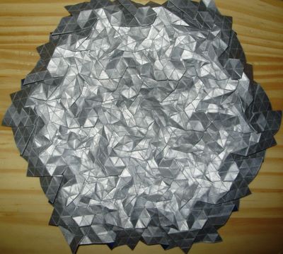 swarm scholz tesselation argent
creux bosses creux bosses creux...en rythme!
