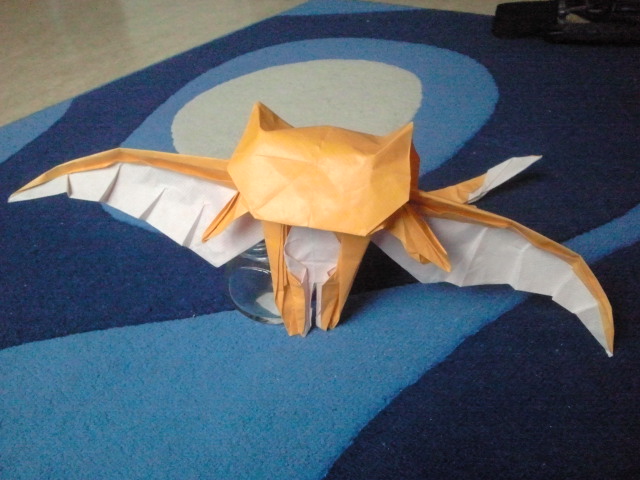 HAPPY DE FAIRY TAIL
origami de happy le chat ailé de natsu ( j'avais plus de papier bleu et blanc)
Mots-clés: Happy origami fairy tail manga anime