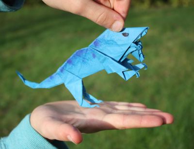 Une sorte de T-Rex ;o)
Mots-clés: t-rex rex dinosaure bleu aérographe