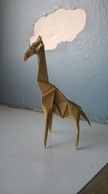 Girafe Hideo Komatsu
