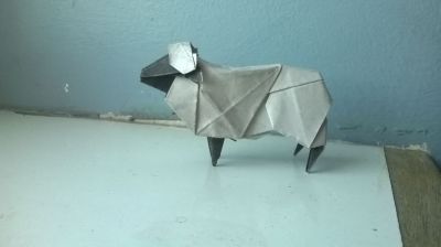 Mouton Hideo Komatsu
