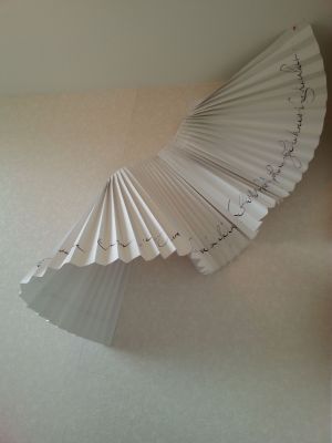 accrochage dans un angle de pièce
