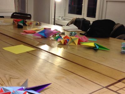 CRIMP (Maison du Limousin) 23-01-2016
Table (octaèdre, spirale de Paolo Bascetta, kaléidocycle, structure infinie (auteurs ?)
Mots-clés: atelier rencontre floderer crimp limousin