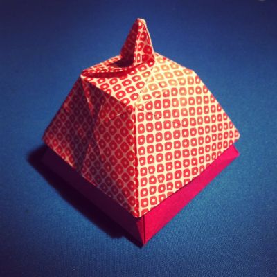 boite - tomoko fuse
