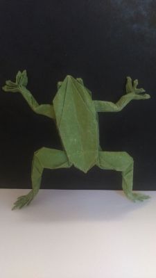 Grenouille
(Robert J. Lang) 
Mots-clés: Origami grenouille animaux