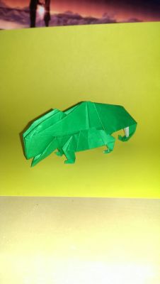 Chameleon - John Montroll
