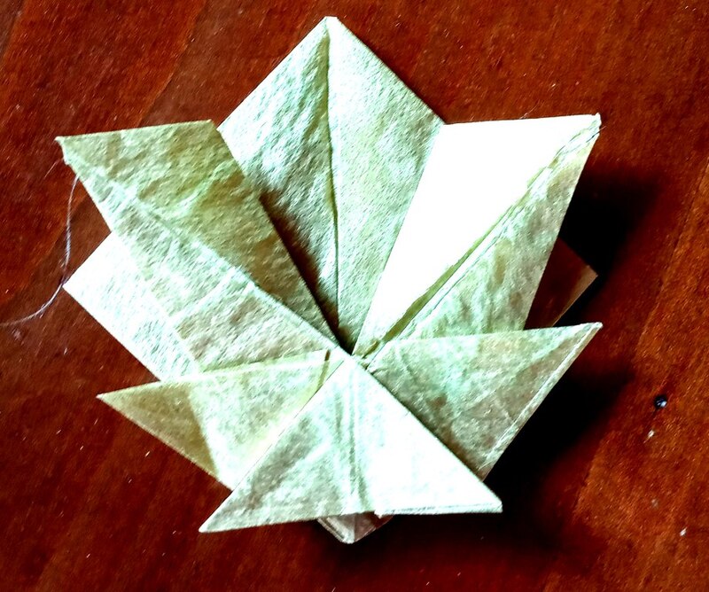maple-leaf_01.jpg